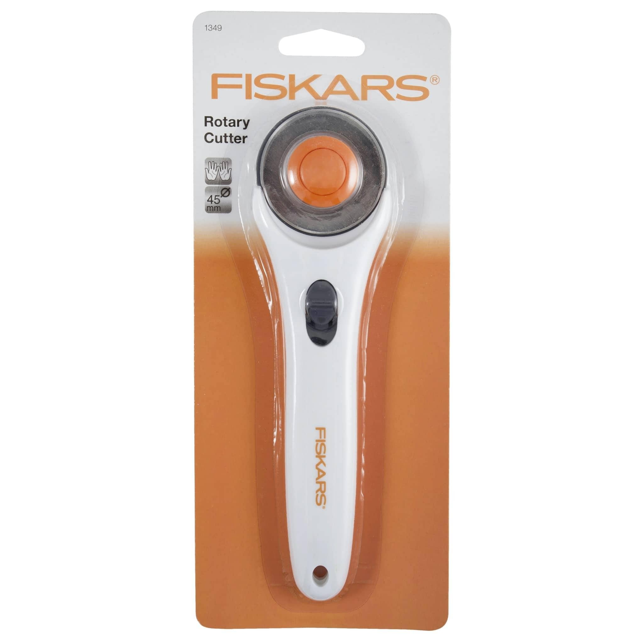 Fiskars Stick Rotary Cutter (45mm) - Woolshop.co.uk